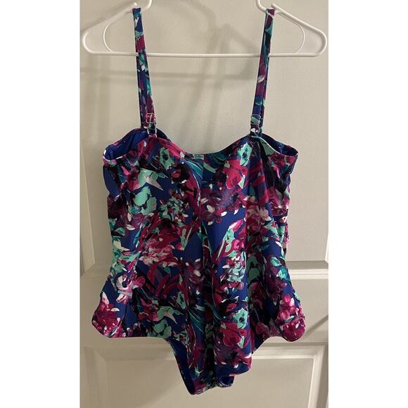 Catalina 3X (22W-24W) One Piece Swim Suit Floral w/adjustable straps blue - Picture 5 of 7